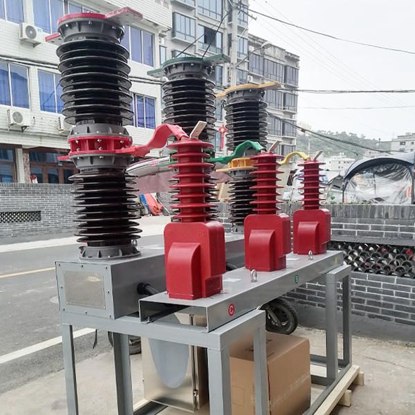 Bộ ngắt chân không điện áp cao ngoài trời 40,5kV 1250A